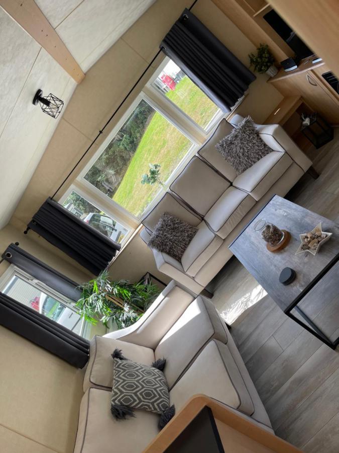 Percy Wood Lodge With Hot Tub Near Alnwick Swarland Esterno foto